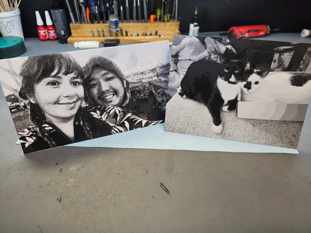 Adjustable Picture Stand